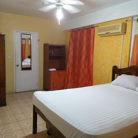 Sea World Vacation Home โรโซ ภายนอก รูปภาพ
